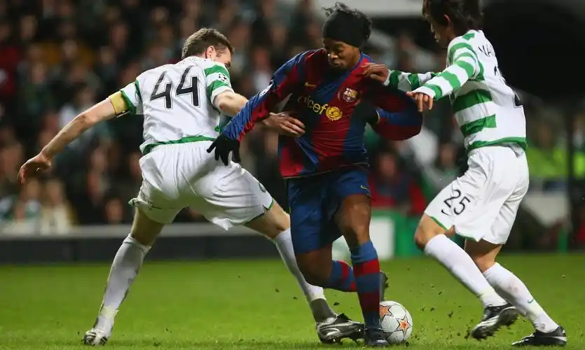 队在训练和 队在训练和